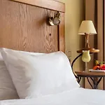 Готель Western 4*