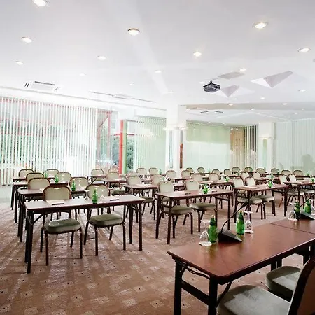 维尔纽斯贝斯特韦斯特酒店 酒店